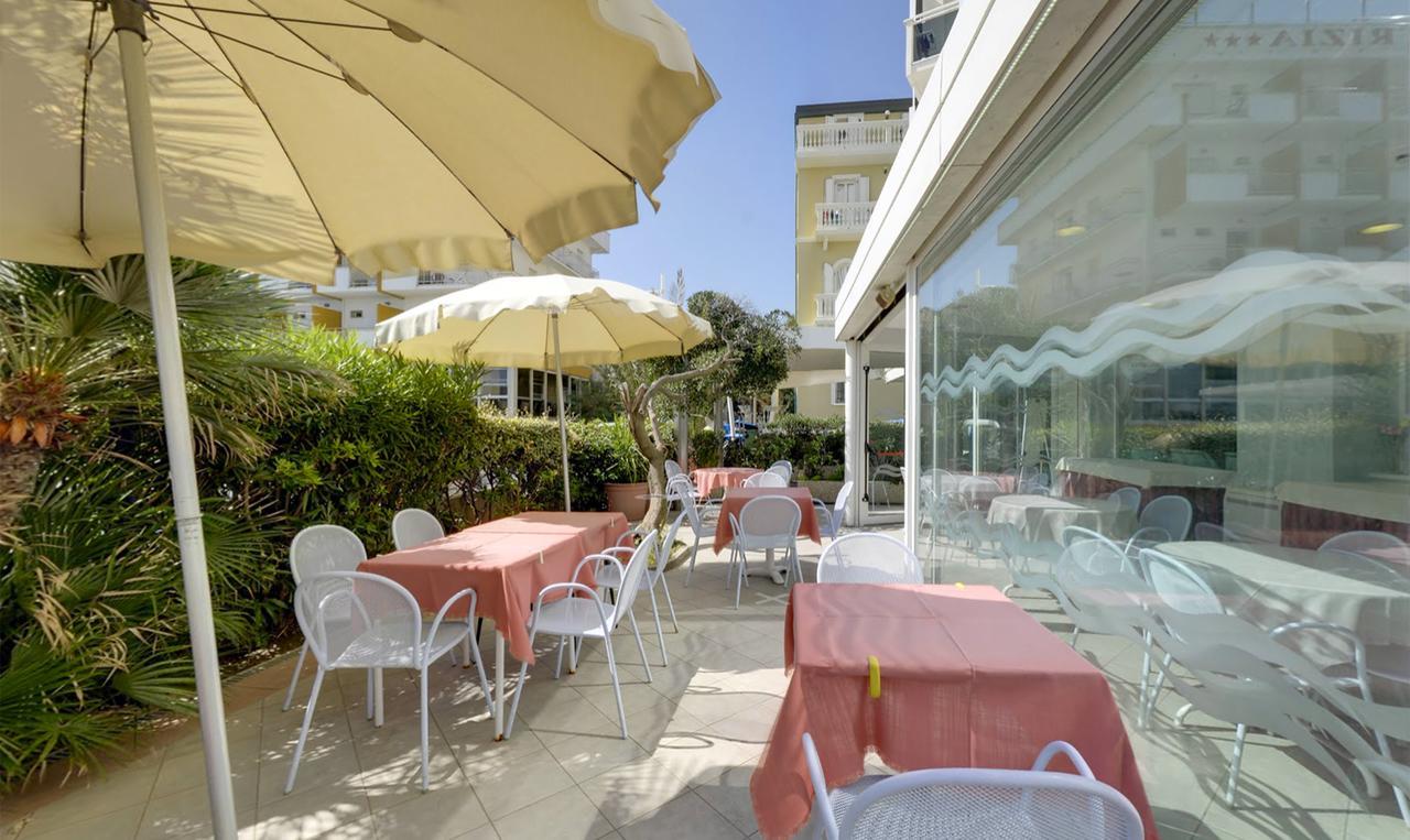 Hotel Margareth Riccione Exterior foto